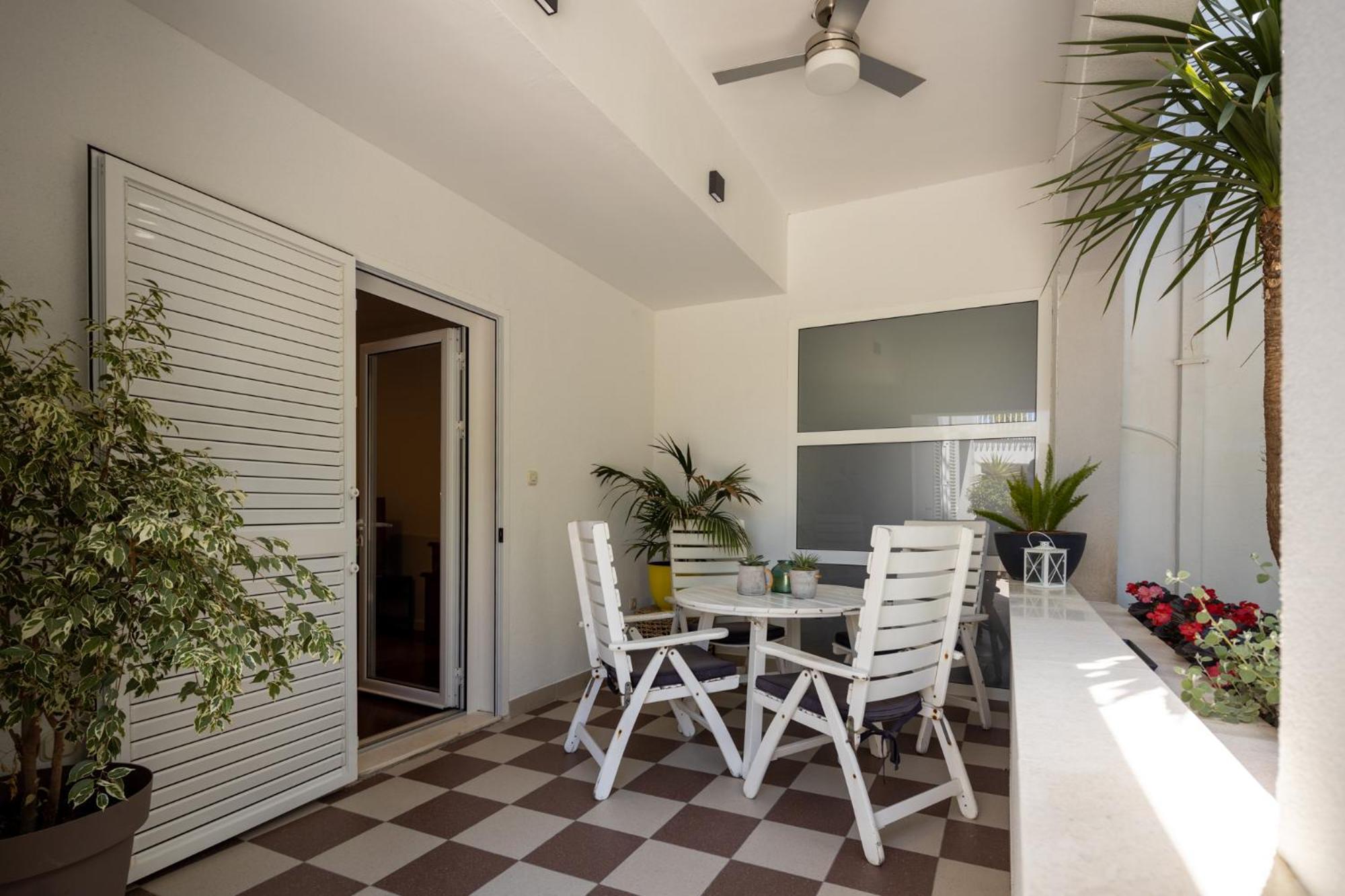 Apartman Dada Biograd Na Moru